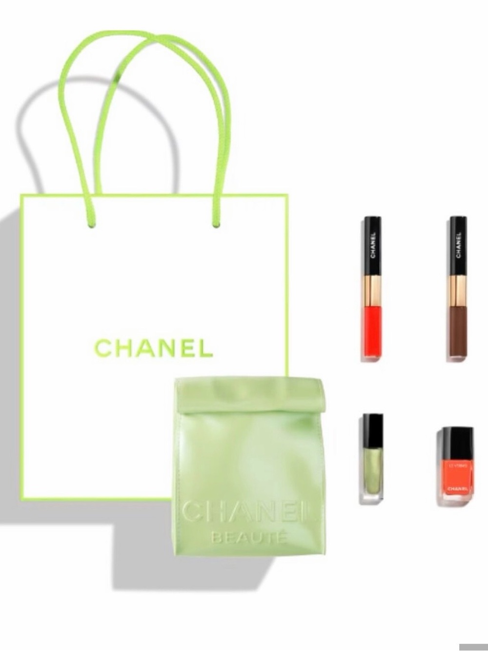 Chanel MAKEUP Takeaways Set- The City Break. NEW in Box